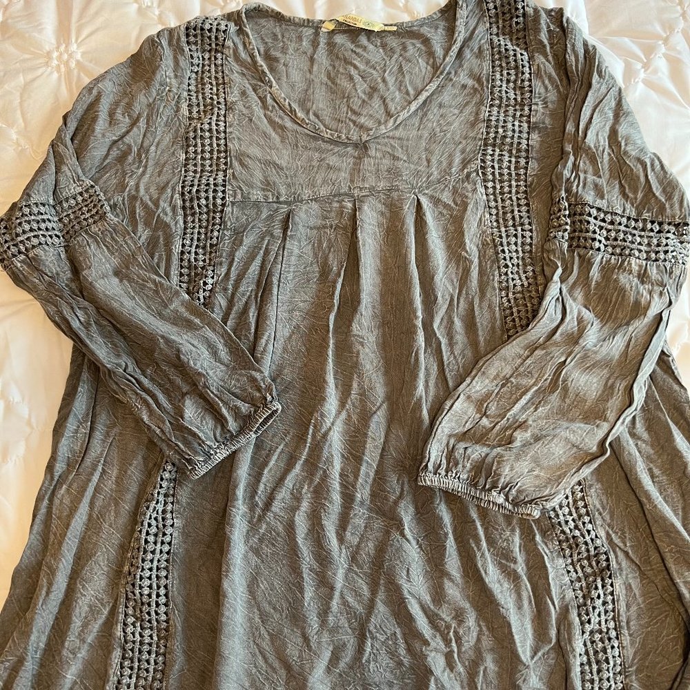 Ananda Design Boho Gray Tunic Top